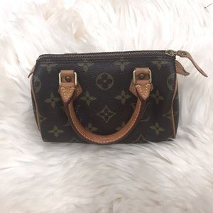Louis Vuitton Mini Speedy